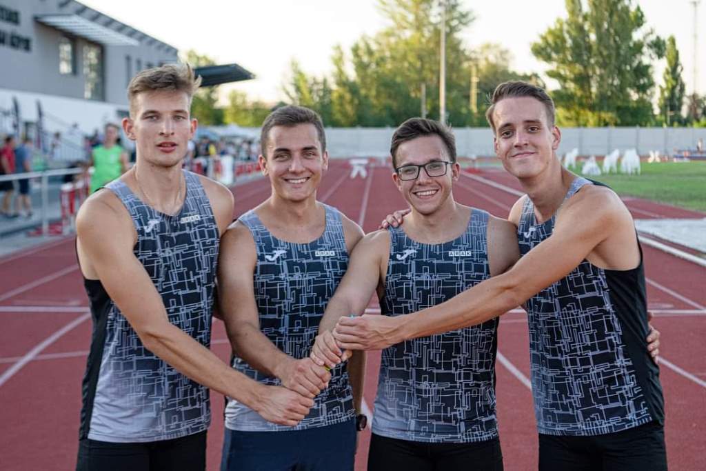 Egy arany, négy ezüst és négy bronzérmet szereztek a fehérvári fiatalok